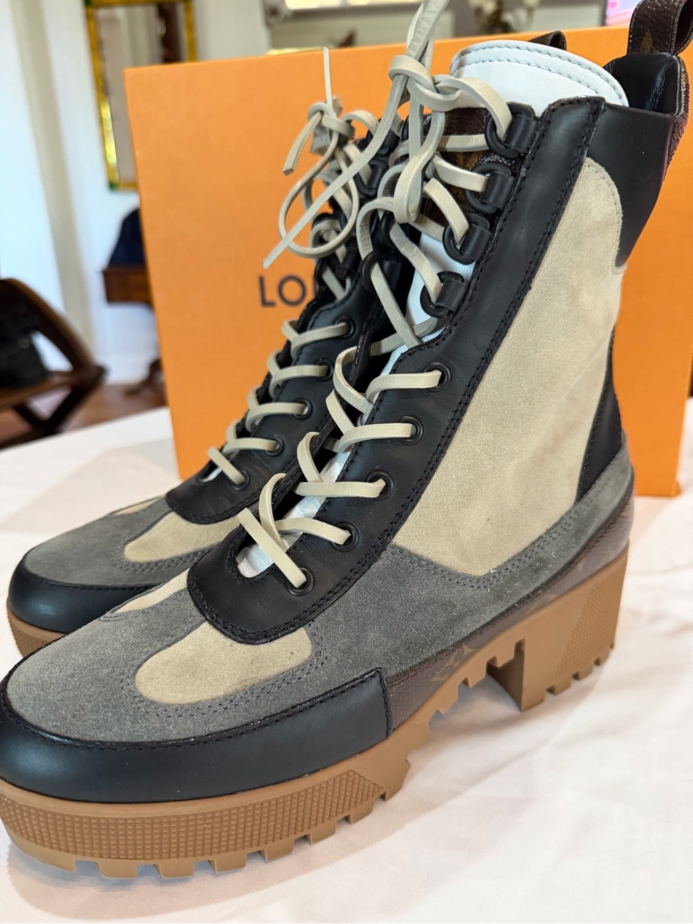 Louis Vuitton Laureate Suede & Leather Lace-Up Boots size 40